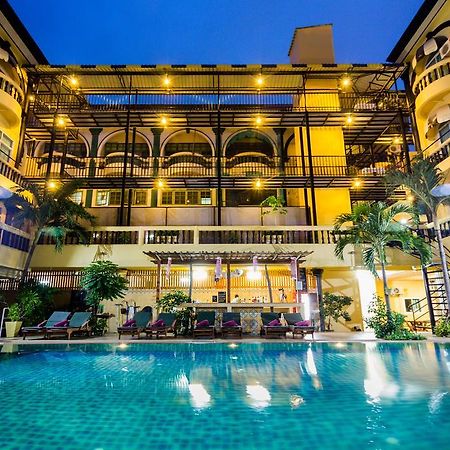 Zing Resort & Spa Pattaya Ngoại thất bức ảnh